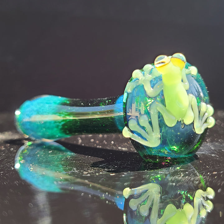 Green Happy Frog Pipe Glass Pipe Beezy Glass   