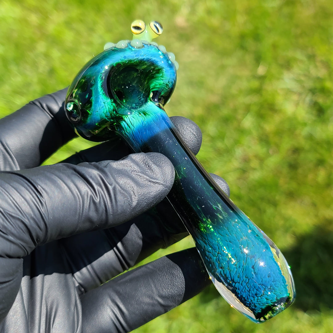 Green Happy Frog Pipe Glass Pipe Beezy Glass   