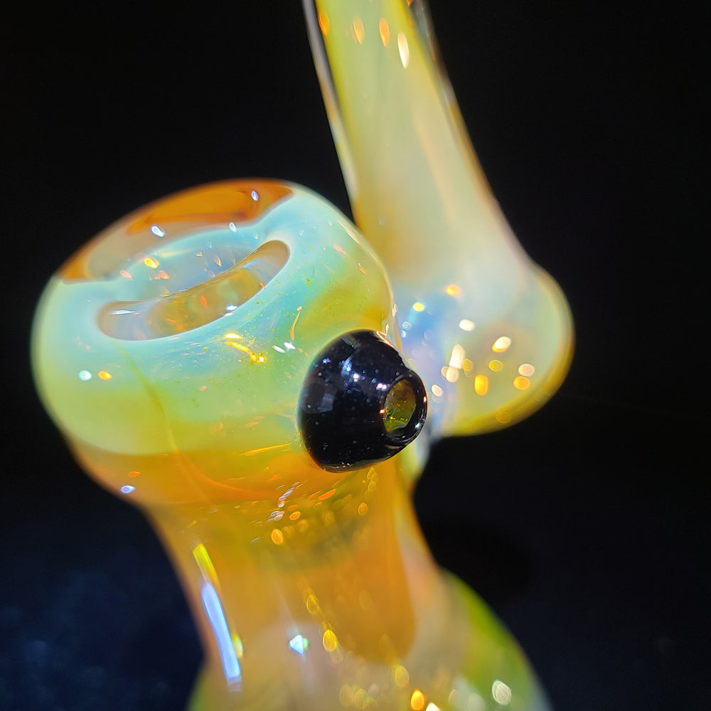 Gold Fumed Bubbler with Black Carb Glass Pipe Cose Glass   