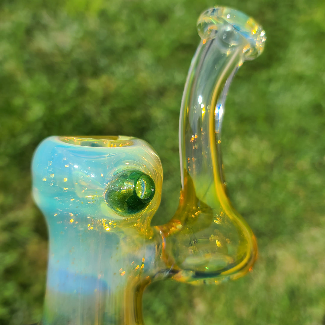 Gold Fumed Bubbler with Green Carb Glass Pipe Cose Glass   