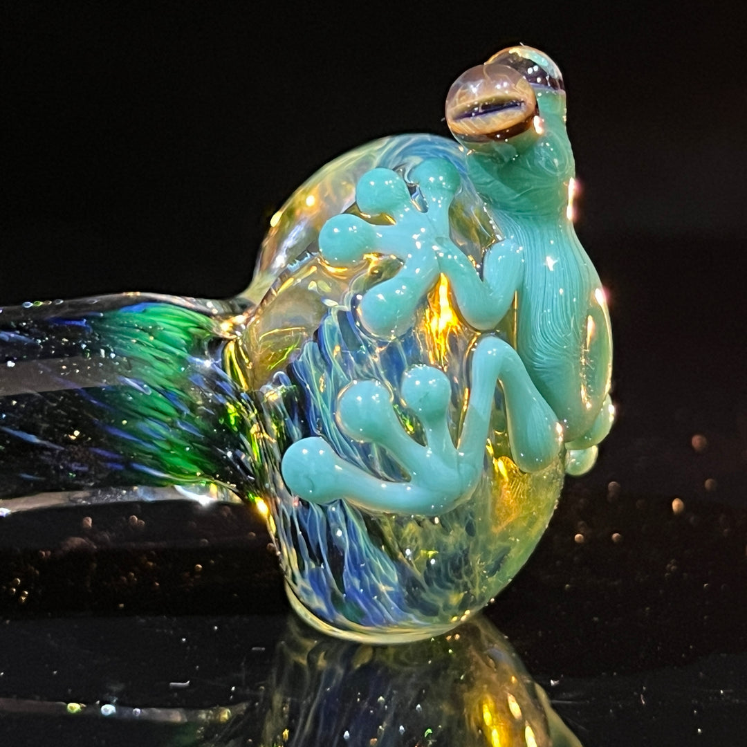 Exp Green Frog Spoon Glass Pipe Beezy Glass   