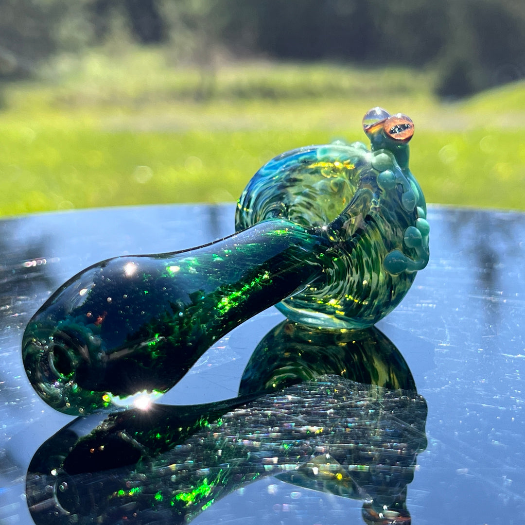 Exp Green Frog Spoon Glass Pipe Beezy Glass   