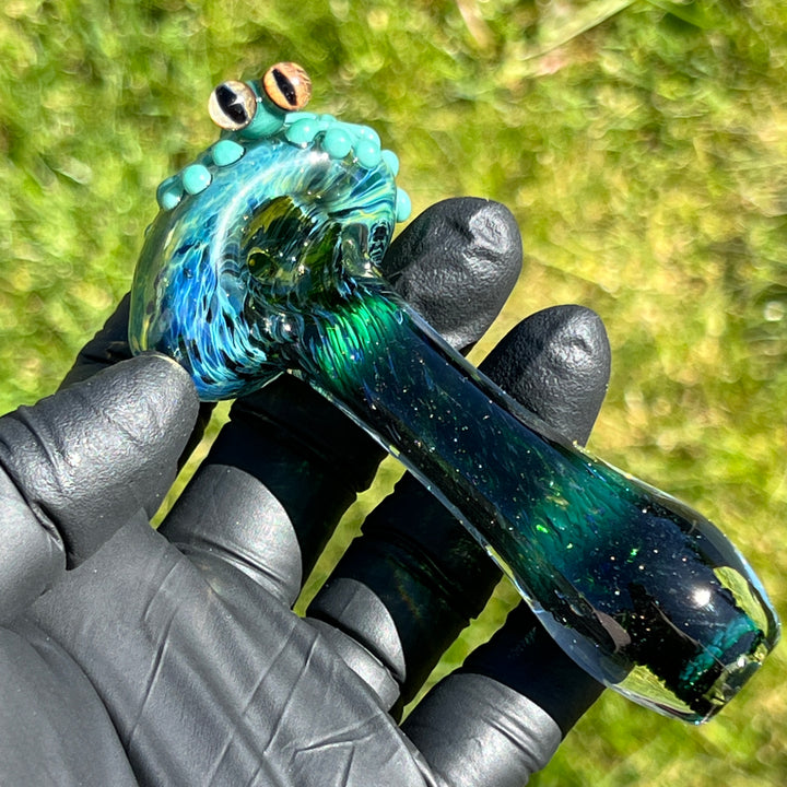 Exp Green Frog Spoon Glass Pipe Beezy Glass   