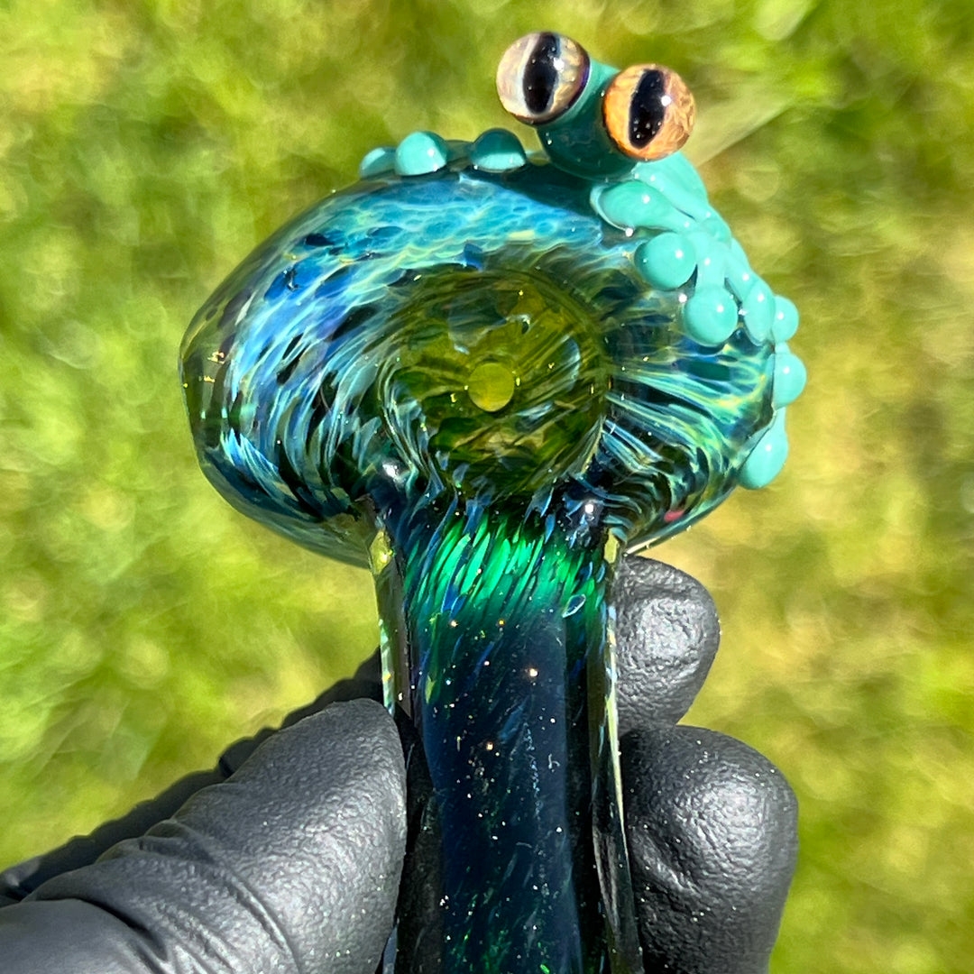 Exp Green Frog Spoon Glass Pipe Beezy Glass   