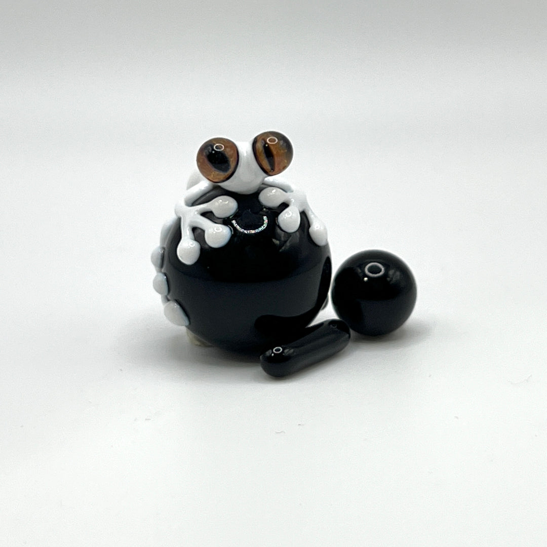 Black and White Frog Terp Slurper Marble Set Accessory Beezy Glass   