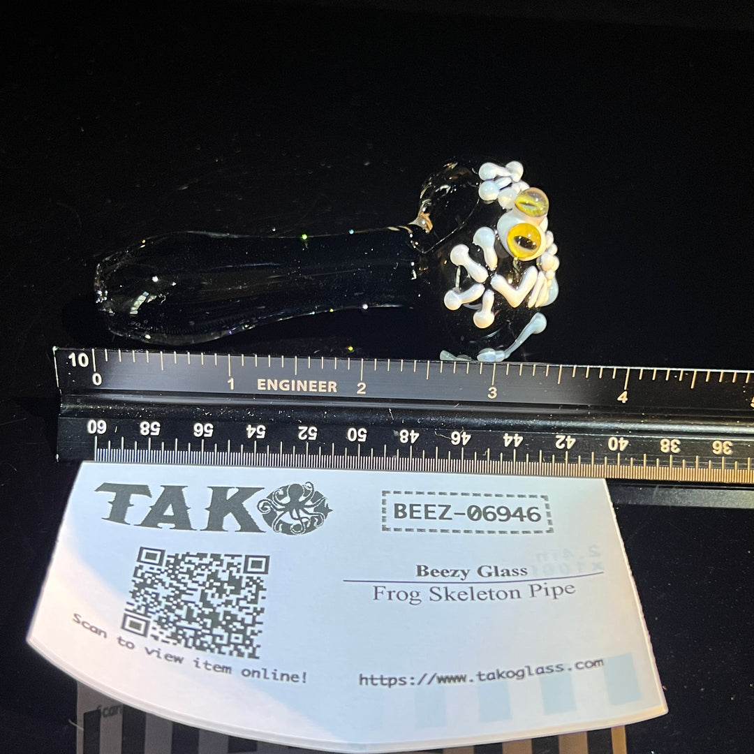 Frog Skeleton Pocket Pipe Glass Pipe Beezy Glass   