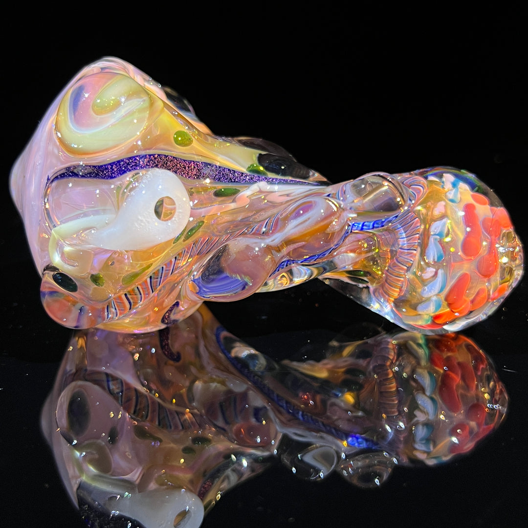 Molten Thick and Twisted Pipe Glass Pipe Molten Imagination   