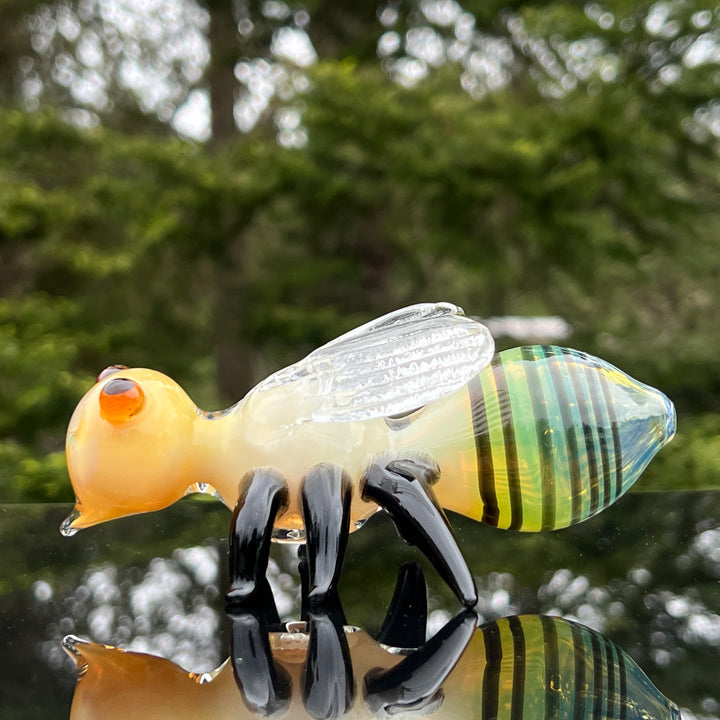 Bee Pipe Glass Pipe TG