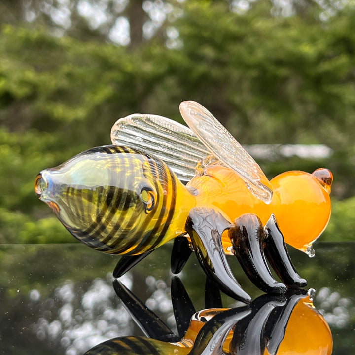 Bee Pipe Glass Pipe TG
