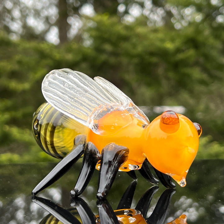 Bee Pipe Glass Pipe TG