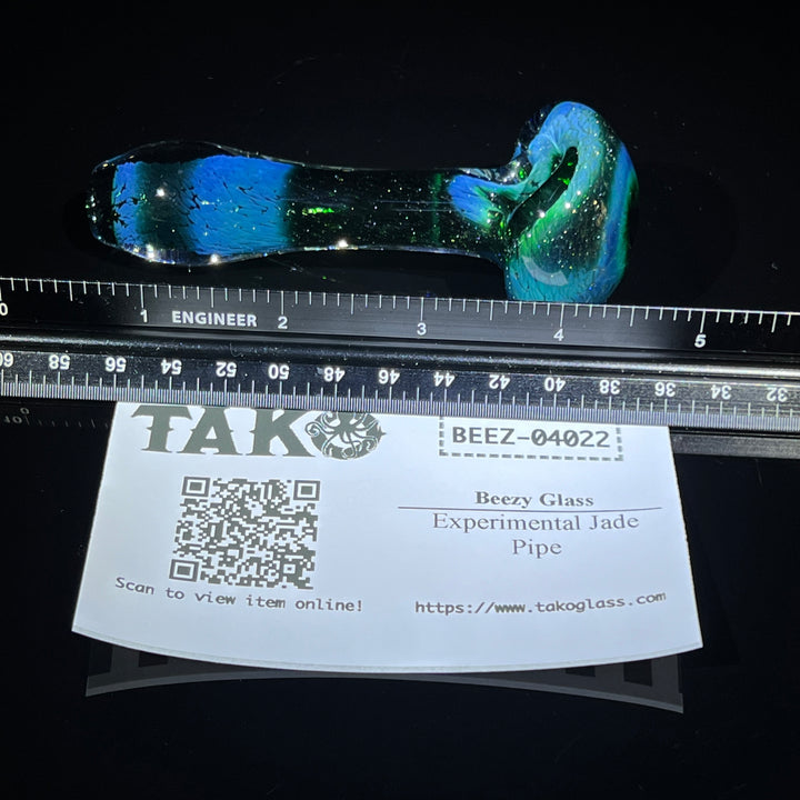 Experimental Jade Pipe Glass Pipe Beezy Glass   