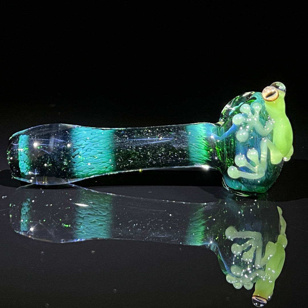 Exp Green Frog Spoon Glass Pipe Beezy Glass   