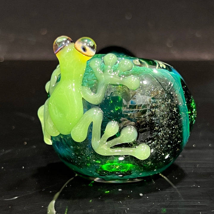 Exp Green Frog Spoon Glass Pipe Beezy Glass   