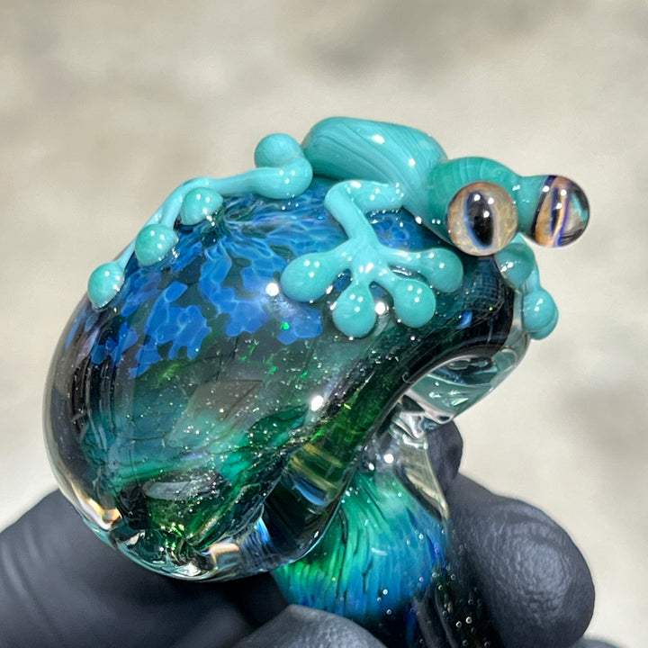 Exp Green Frog Spoon Glass Pipe Beezy Glass   