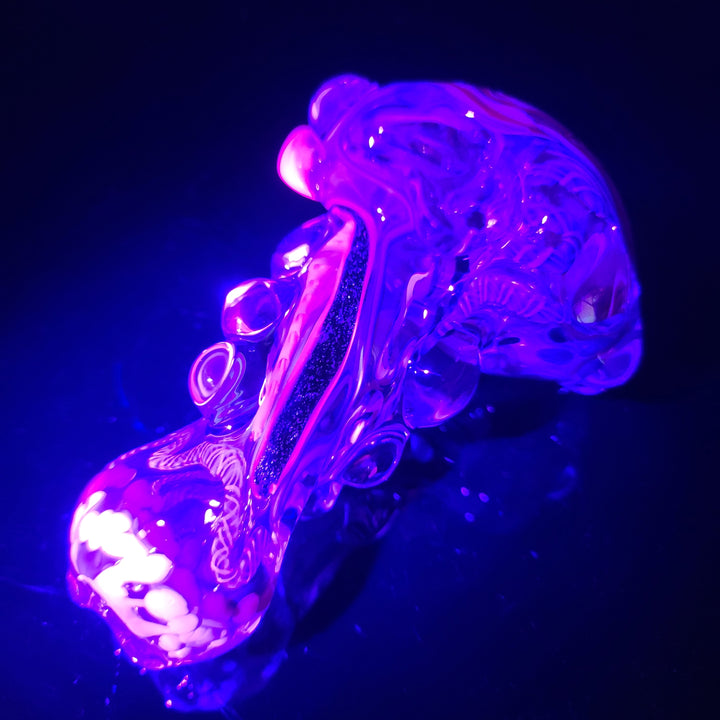 Molten Thick and Twisted Pipe Glass Pipe Molten Imagination   