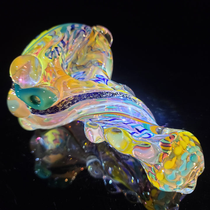 Molten Thick and Twisted Pipe Glass Pipe Molten Imagination   