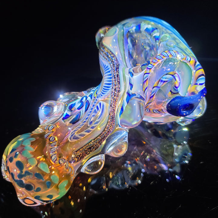 Molten Thick and Twisted Pipe Glass Pipe Molten Imagination