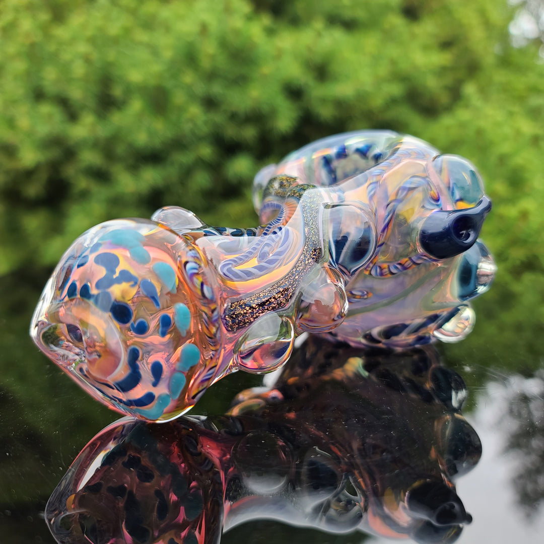 Molten Thick and Twisted Pipe - Lefty Glass Pipe Molten Imagination   