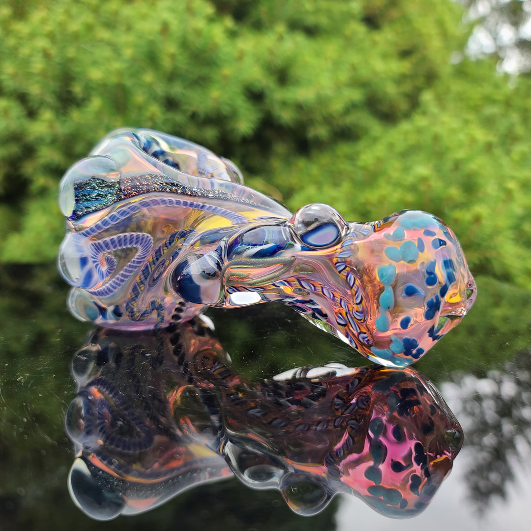 Molten Thick and Twisted Pipe Glass Pipe Molten Imagination