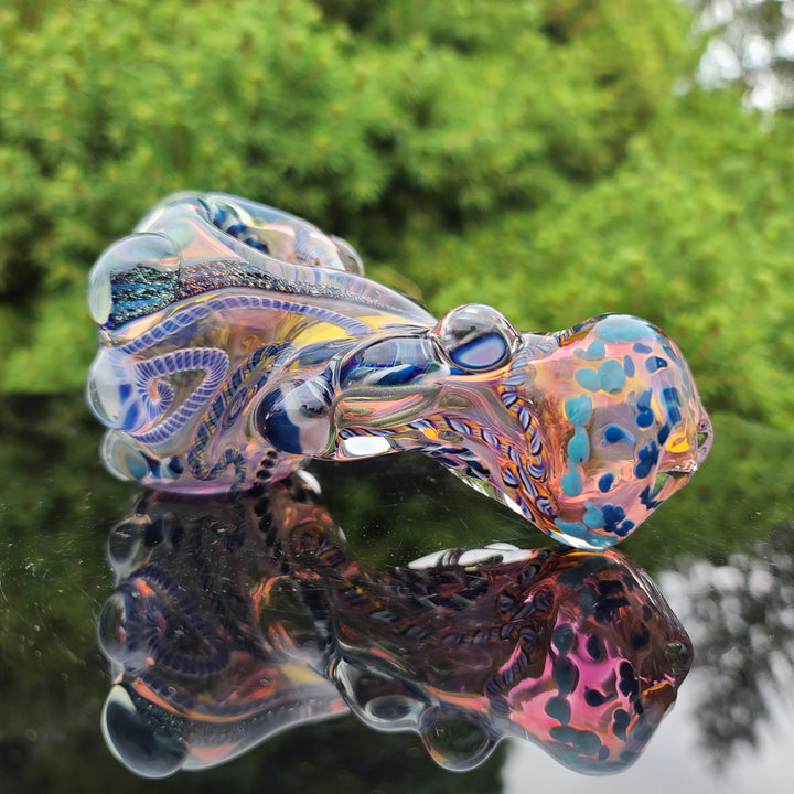 Molten Thick and Twisted Pipe Glass Pipe Molten Imagination