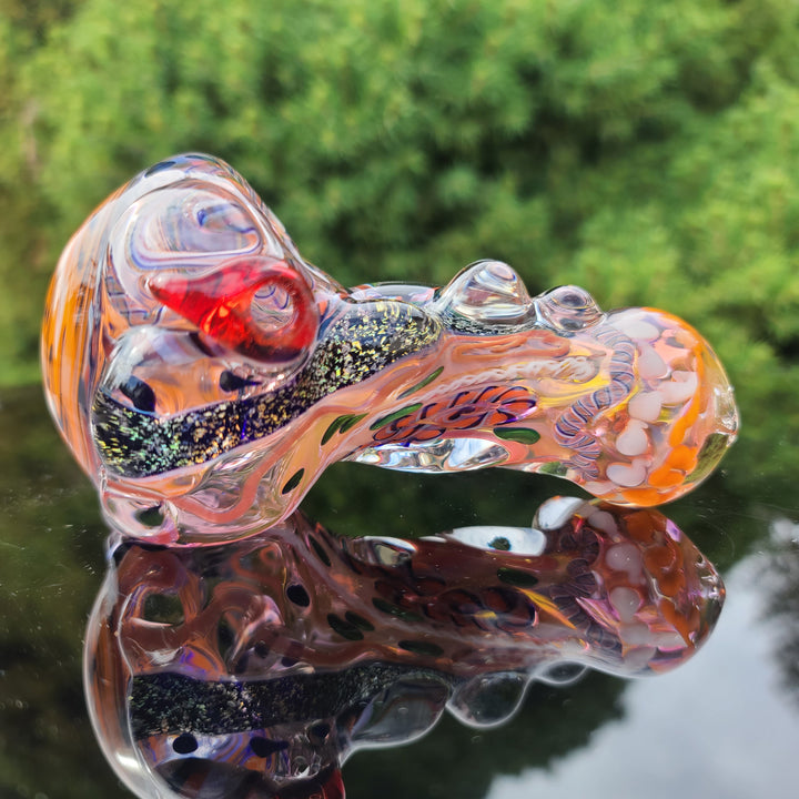Molten Thick and Twisted Pipe Glass Pipe Molten Imagination   