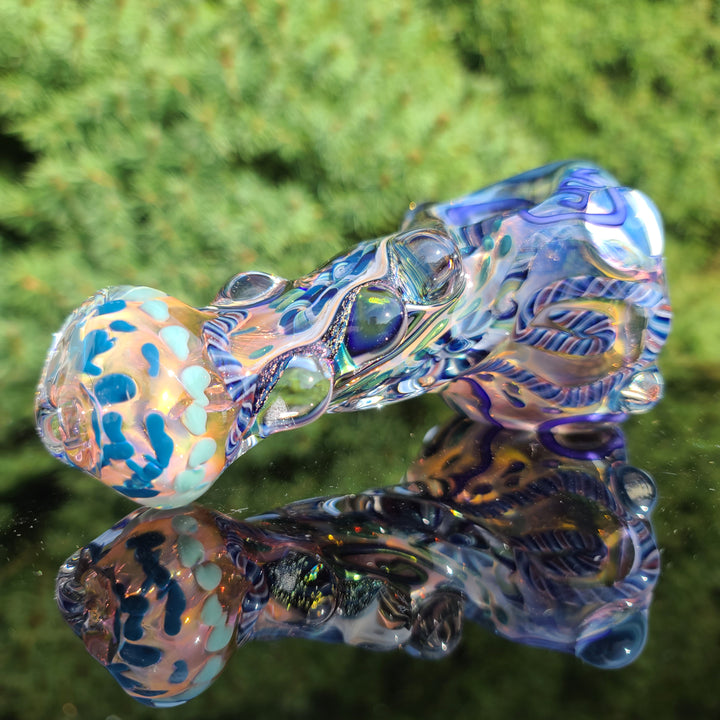 Molten Thick and Twisted Pipe Glass Pipe Molten Imagination   