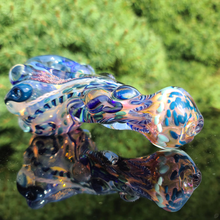 Molten Thick and Twisted Pipe Glass Pipe Molten Imagination   