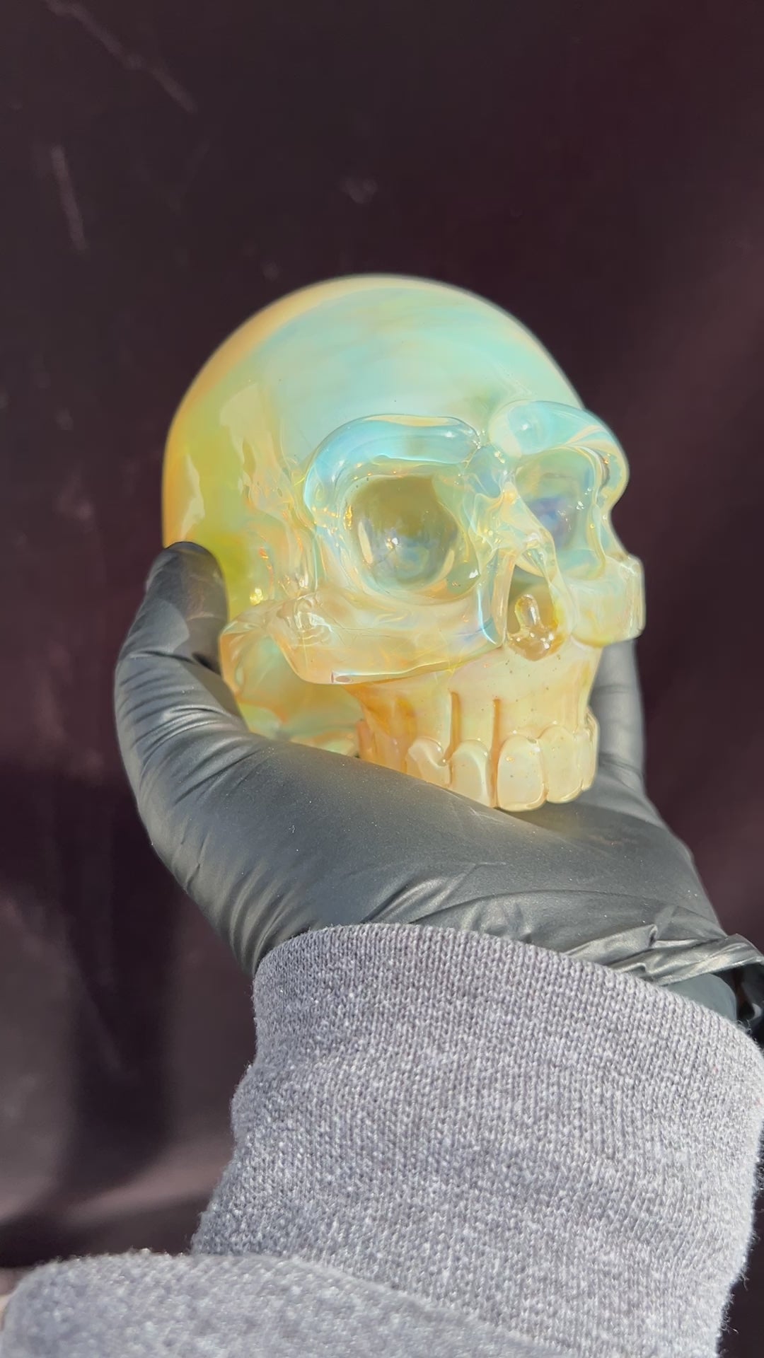 Glass Skull Pipe