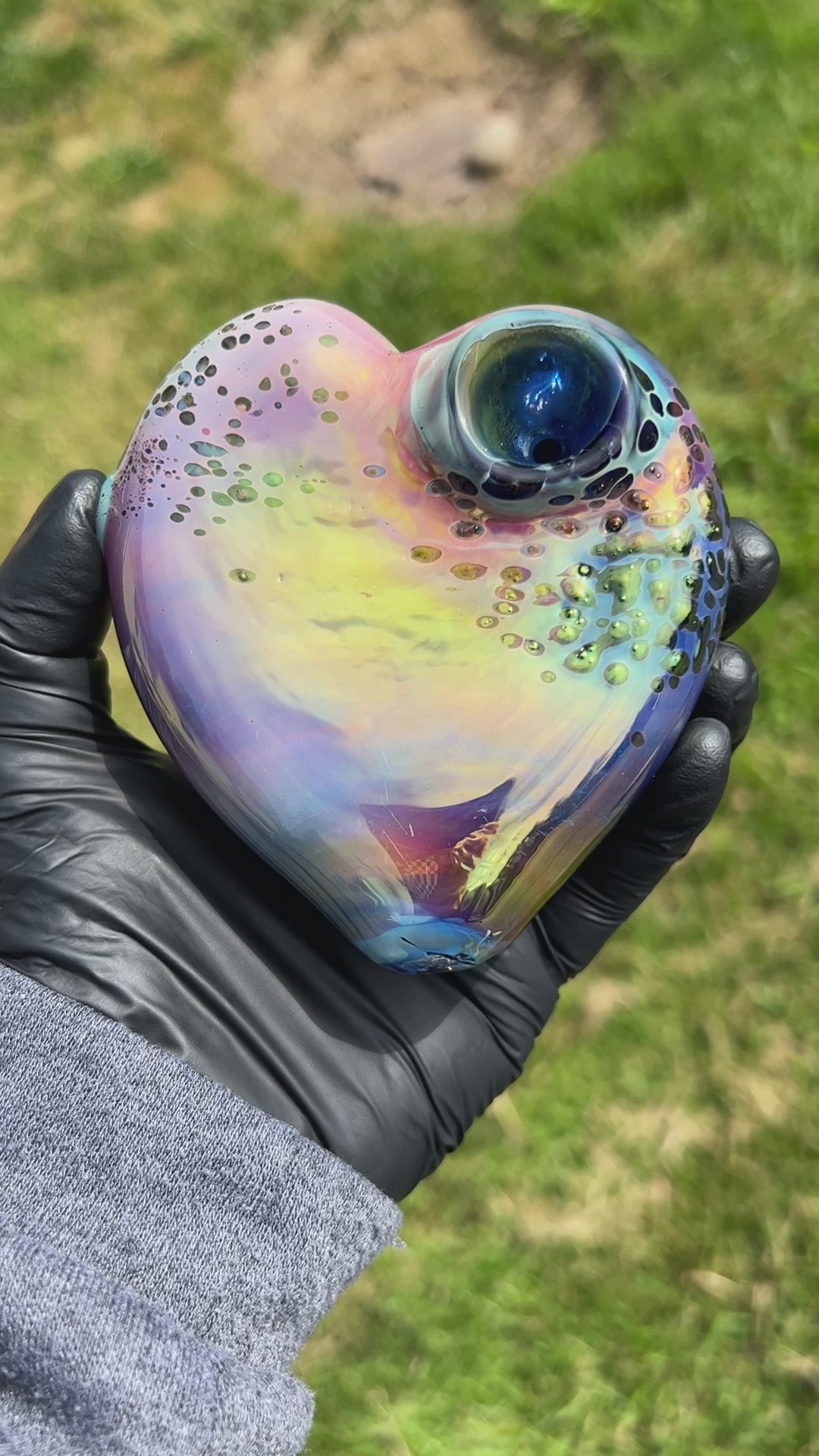 Abstract Watercolor Heart Pipe