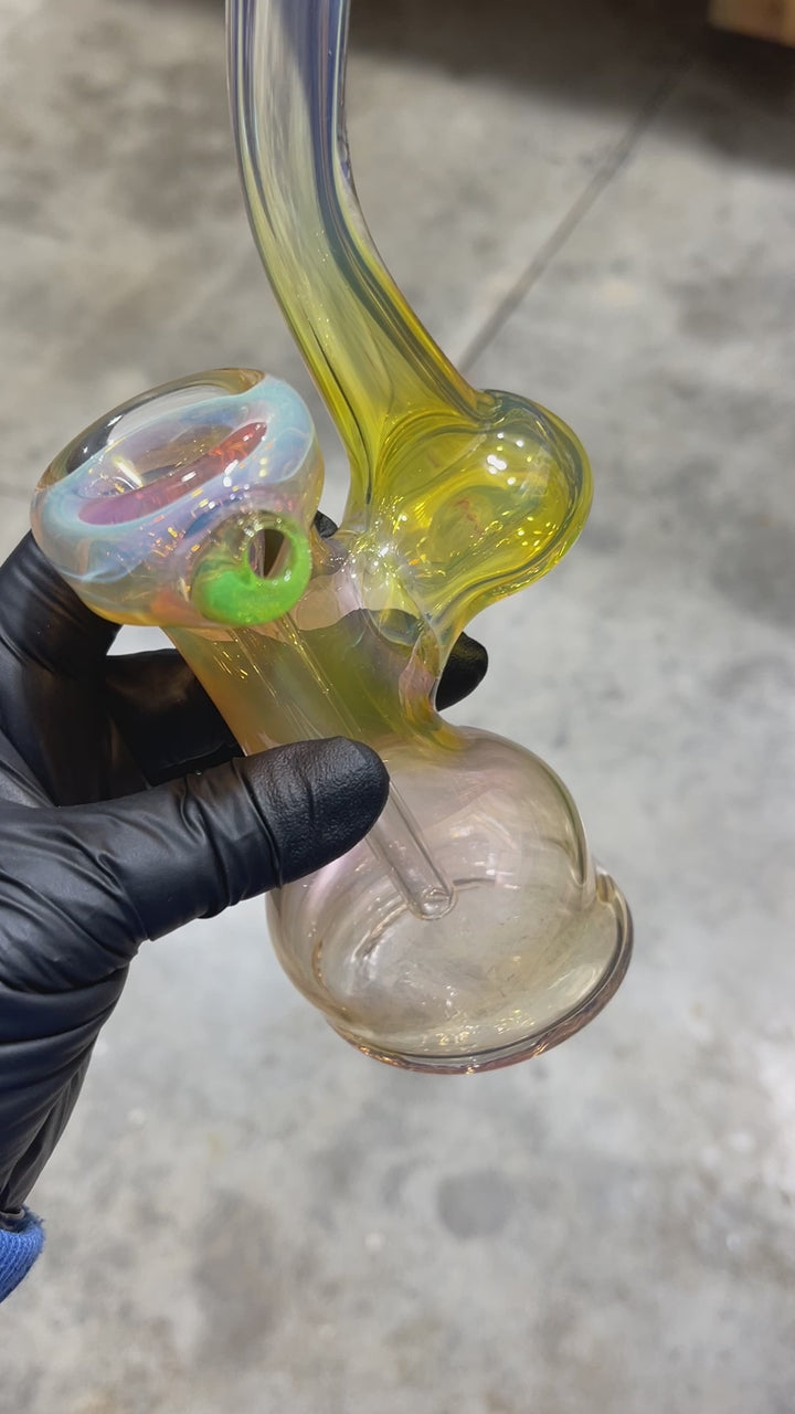 Gold Fume Bubbler with Slyme Carb