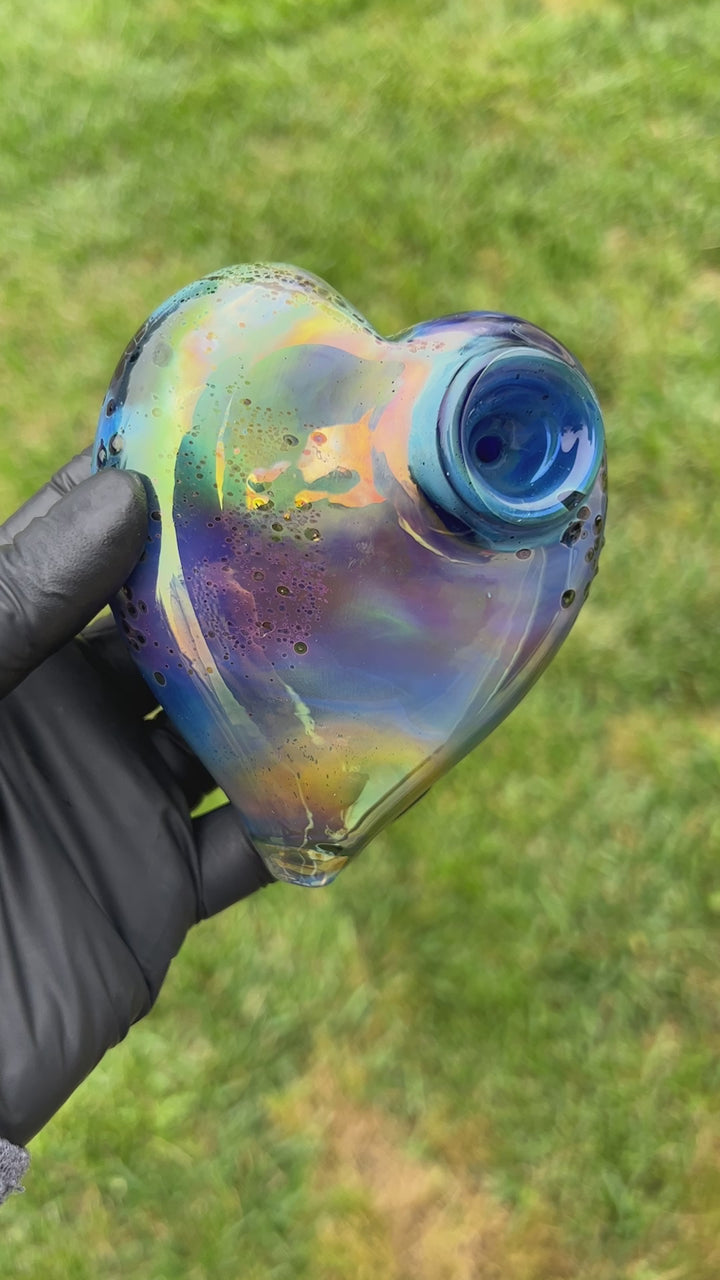 Abstract Watercolor Heart Pipe