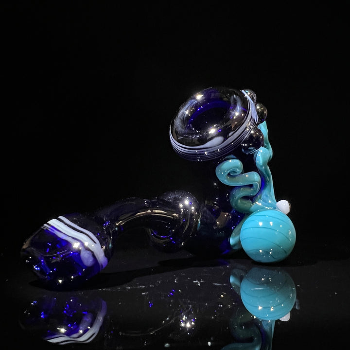 Aqua OctoLock Glass Pipe Glass Distractions   