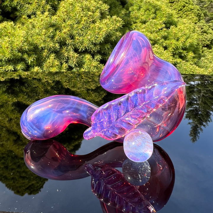 Pink Passion Leaf Sherlock Glass Pipe Beezy Glass   
